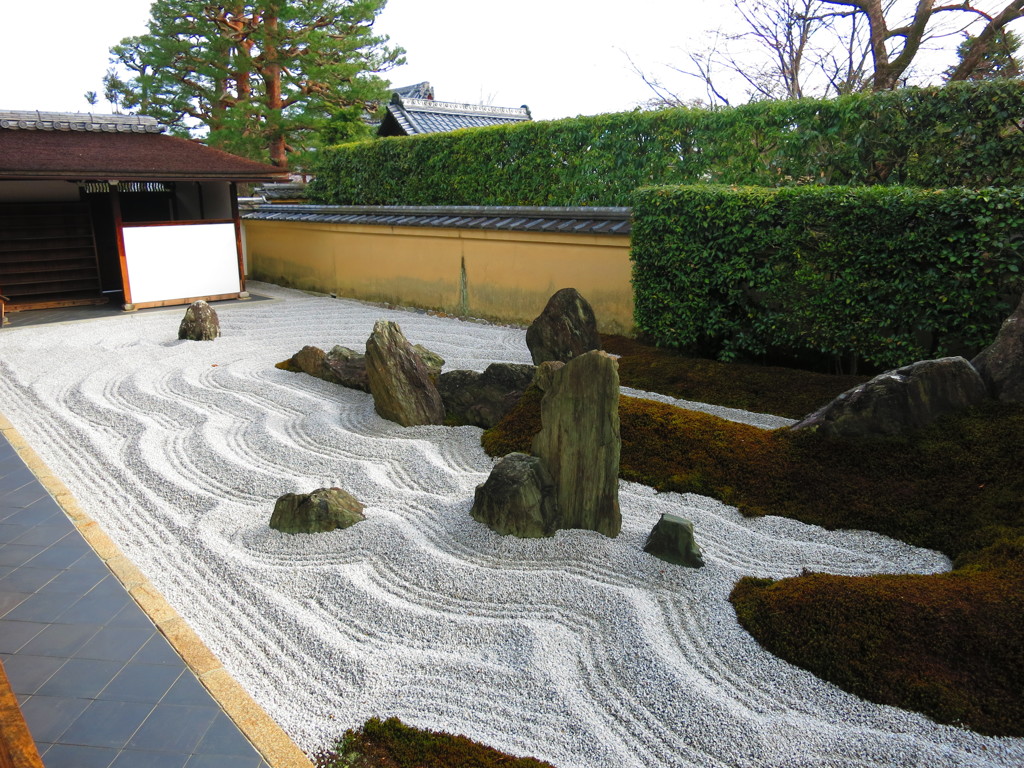 京都　大徳寺　石庭IMG_5317