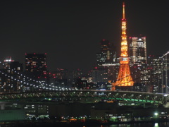 東京湾と東京タワー１