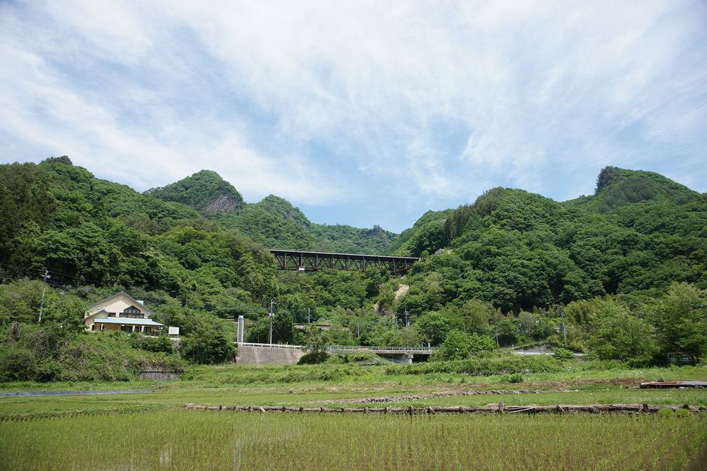 ダムに沈む街にて