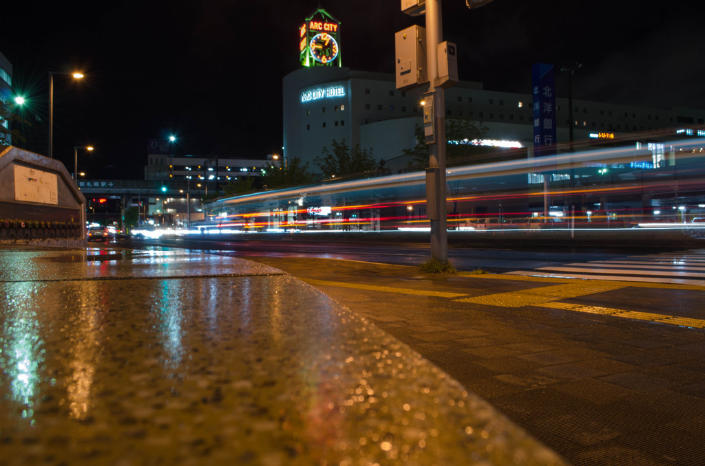 深夜、雨が止んだあと。