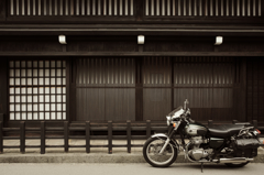 商人街の一角にて。