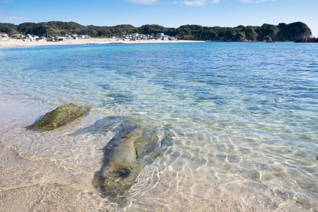 透き通る外房の浜辺