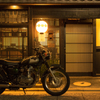 京の茶屋街に佇む