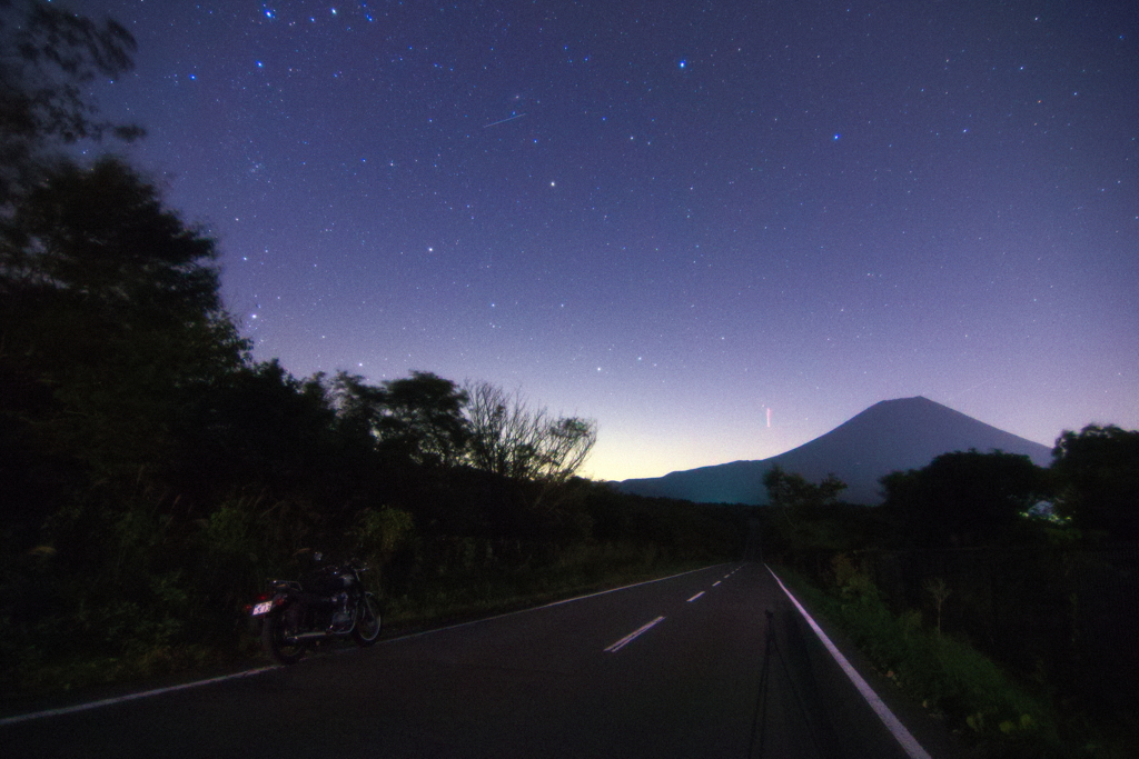 富士の星夜を目指して