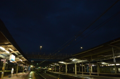 夜の駅