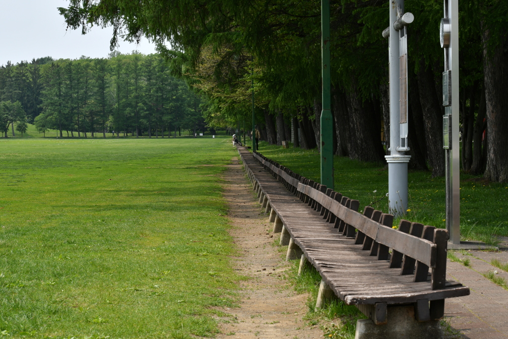 公園のベンチ1