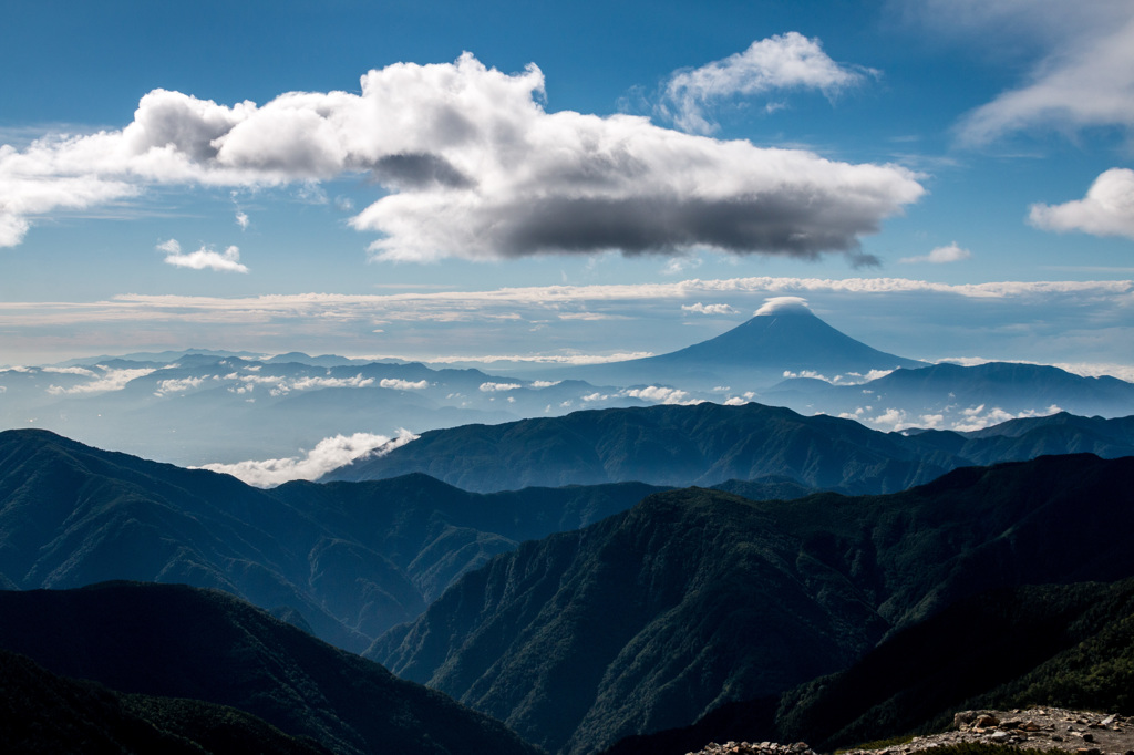 夏に近づく富士山