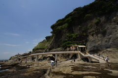 崖と橋