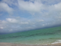 空と海、重なる