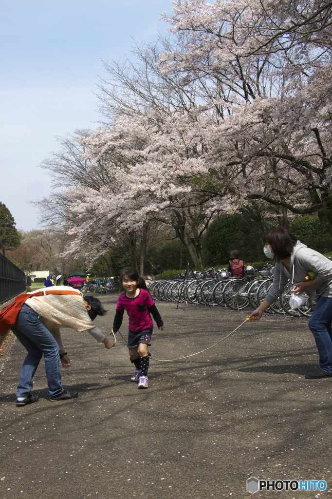 公園の縄跳び