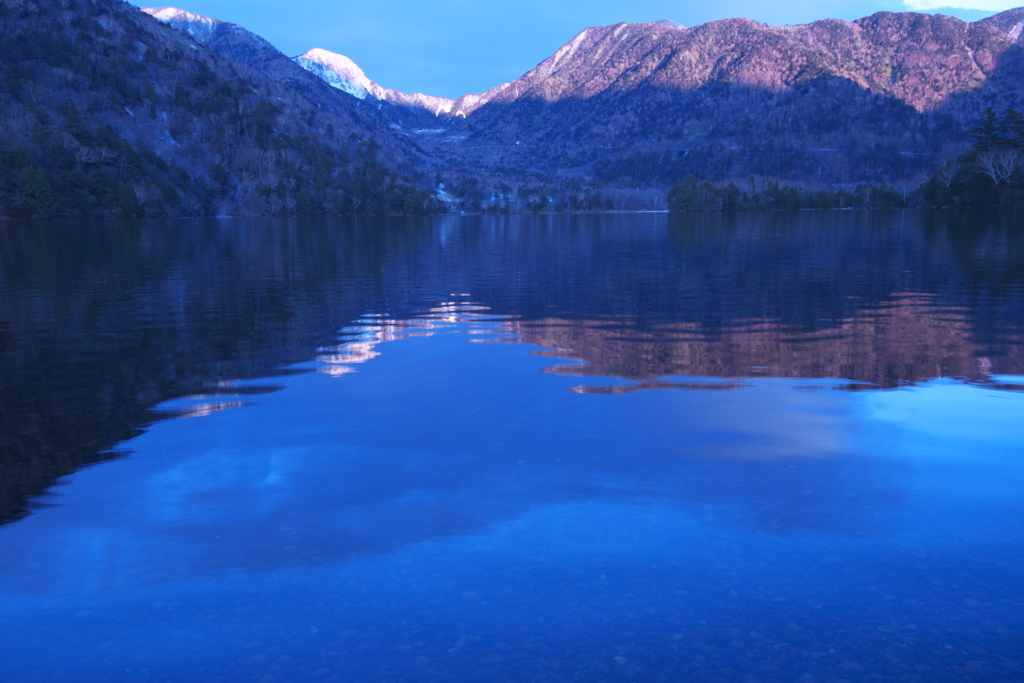 湯の湖