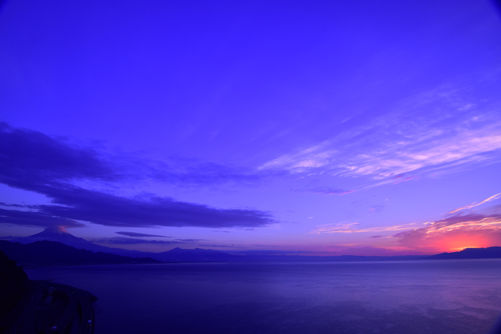 駿河湾の朝_3