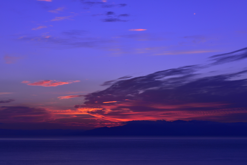 駿河湾の朝_1
