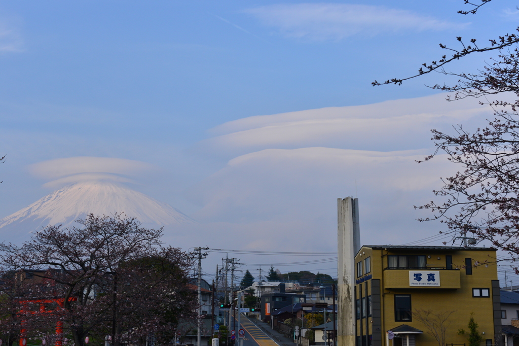 明日は雨かな？