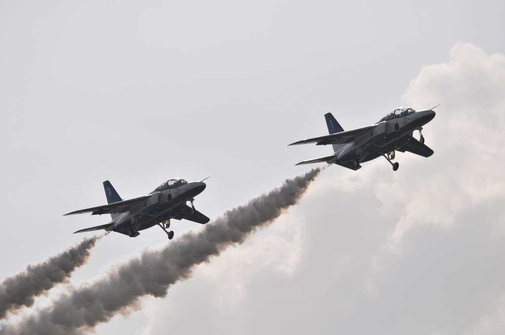 芦屋基地航空祭 ブルーインパルス