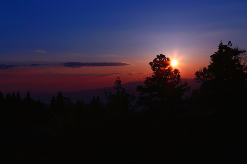 rising　sun　of 　myoko