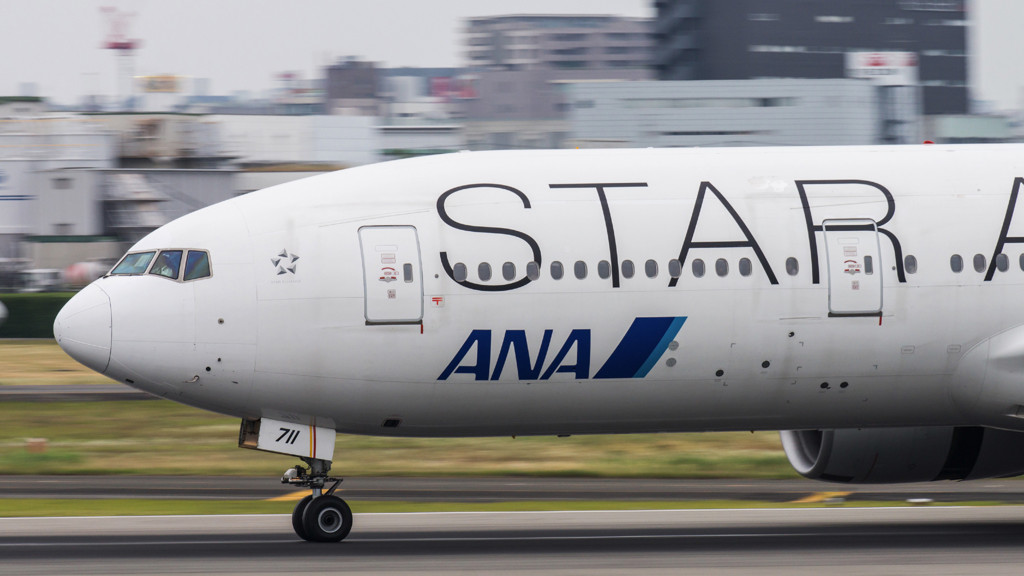 伊丹空港 流し撮り-04