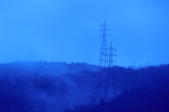 雨の日山の上