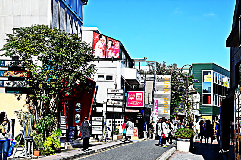 青年に戻れる街　４