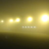 濃霧のバスターミナル