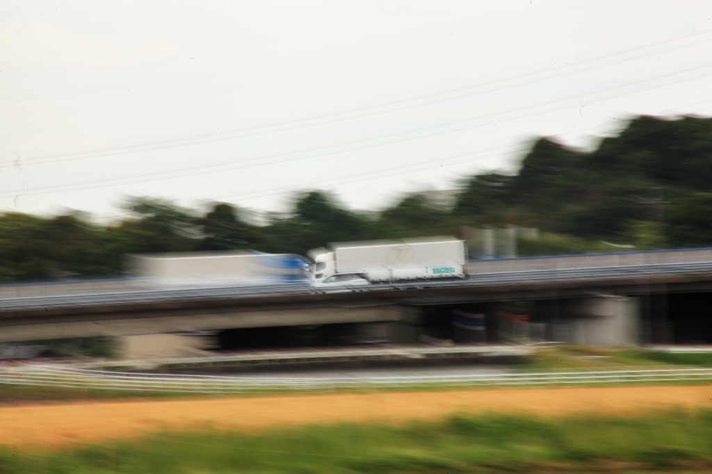 東名高速道路