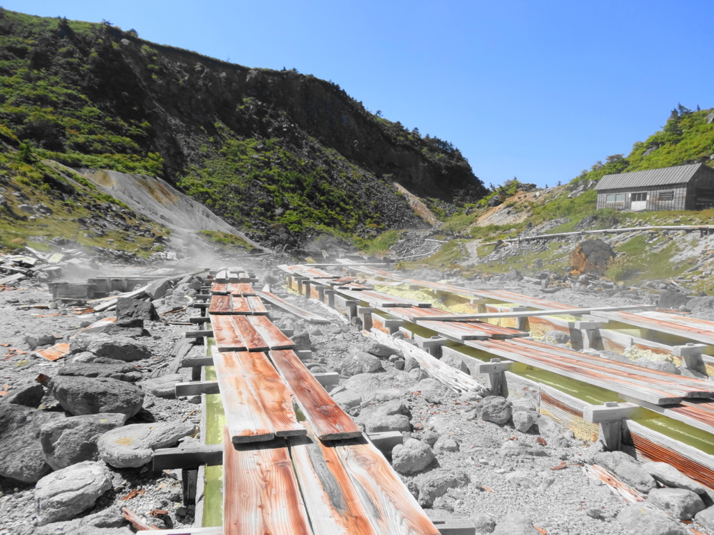 安達太良沼尻　湯畑