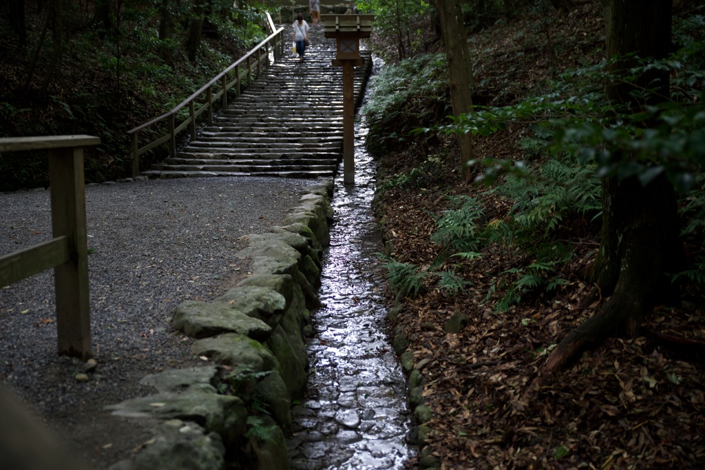 神聖な気持ち