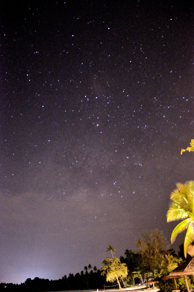 Singaporeの民丹島 星空