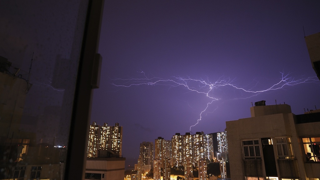 香港のlightning