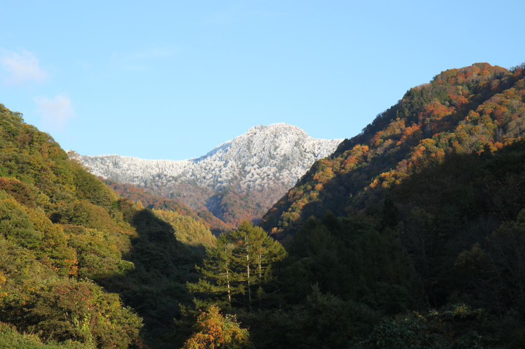 秋の武尊山