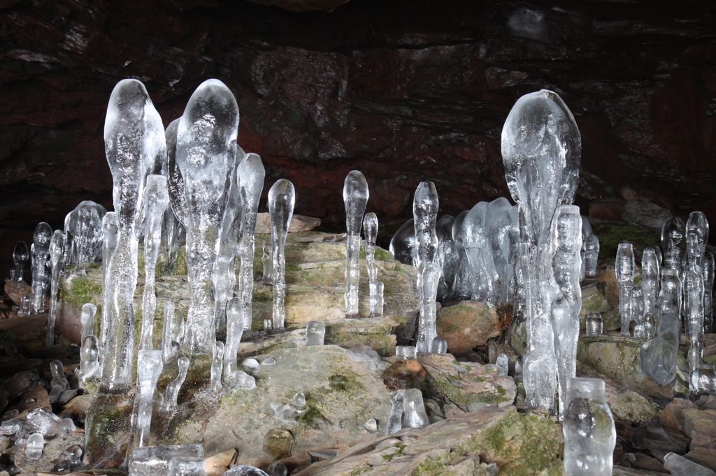 大幽洞窟の氷筍