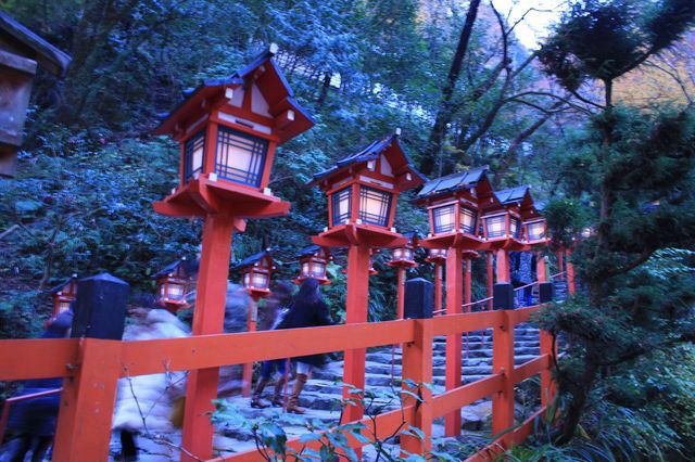 貴船神社