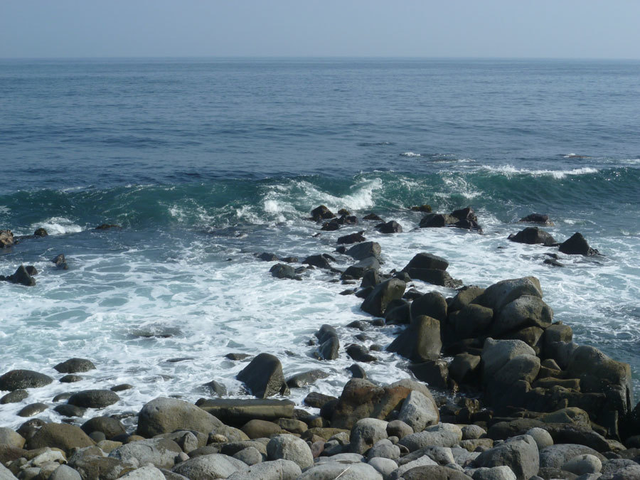 海と岩