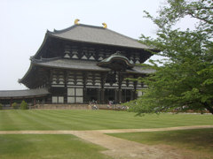 大きな寺