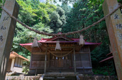山奥に厳島神社