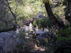 P1080691 三滝寺