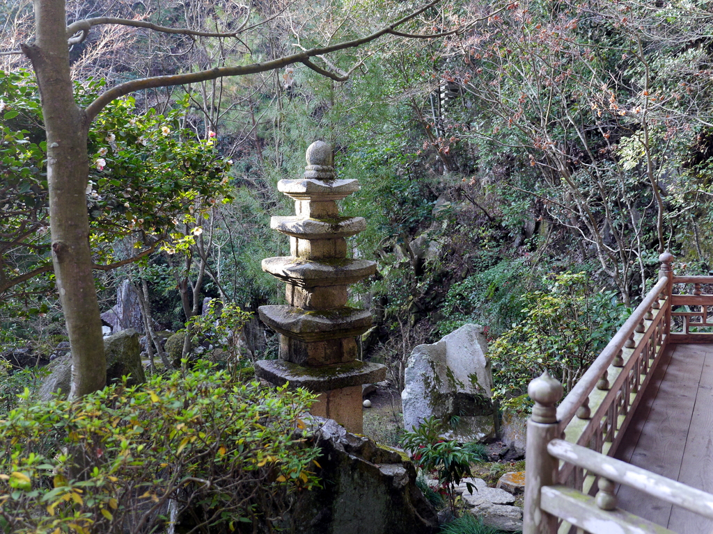 P1080679 三滝寺