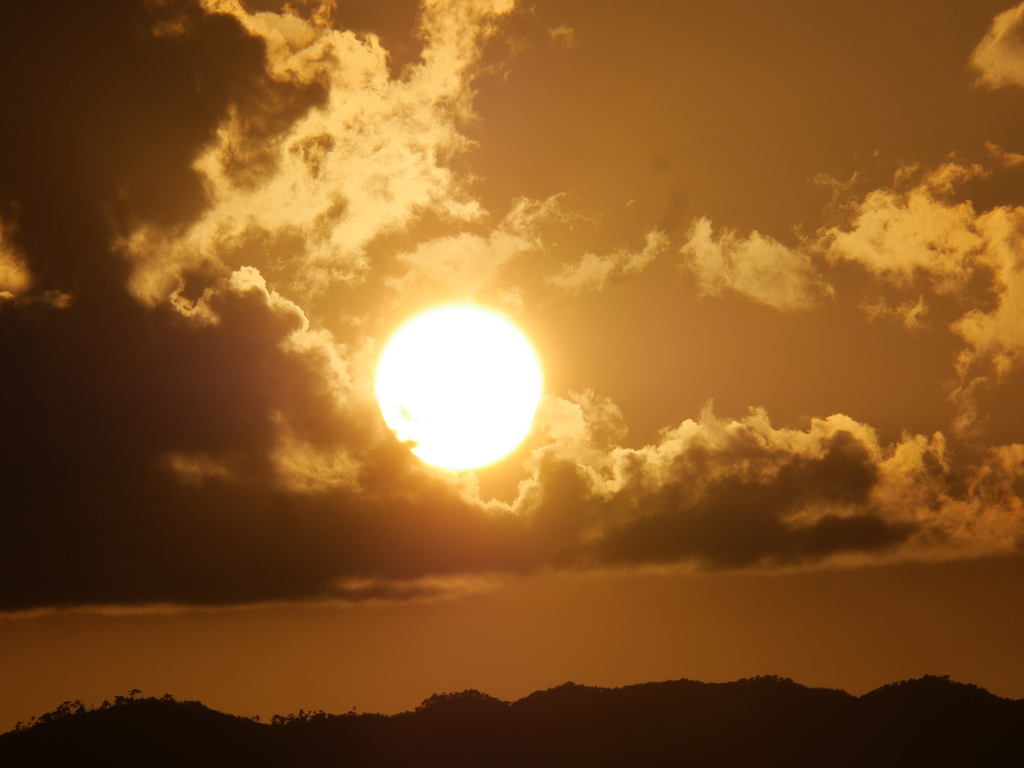 夕日