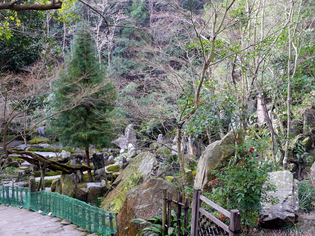 P1080650 三滝寺