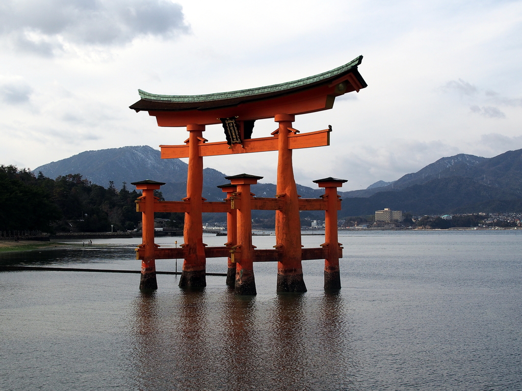 大鳥居