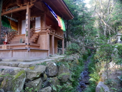 P1080704 三滝寺