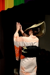 お寺で「かぜの盆踊り」－1