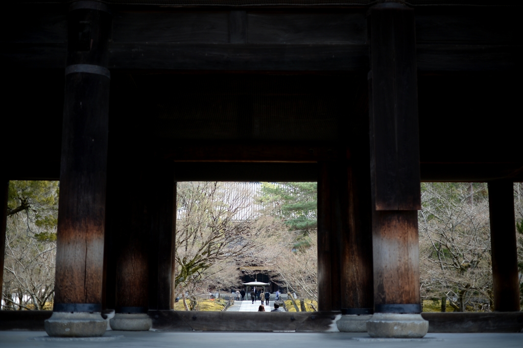 春待つ南禅寺ー2