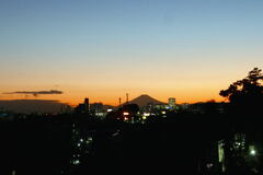 遠くの富士山―2