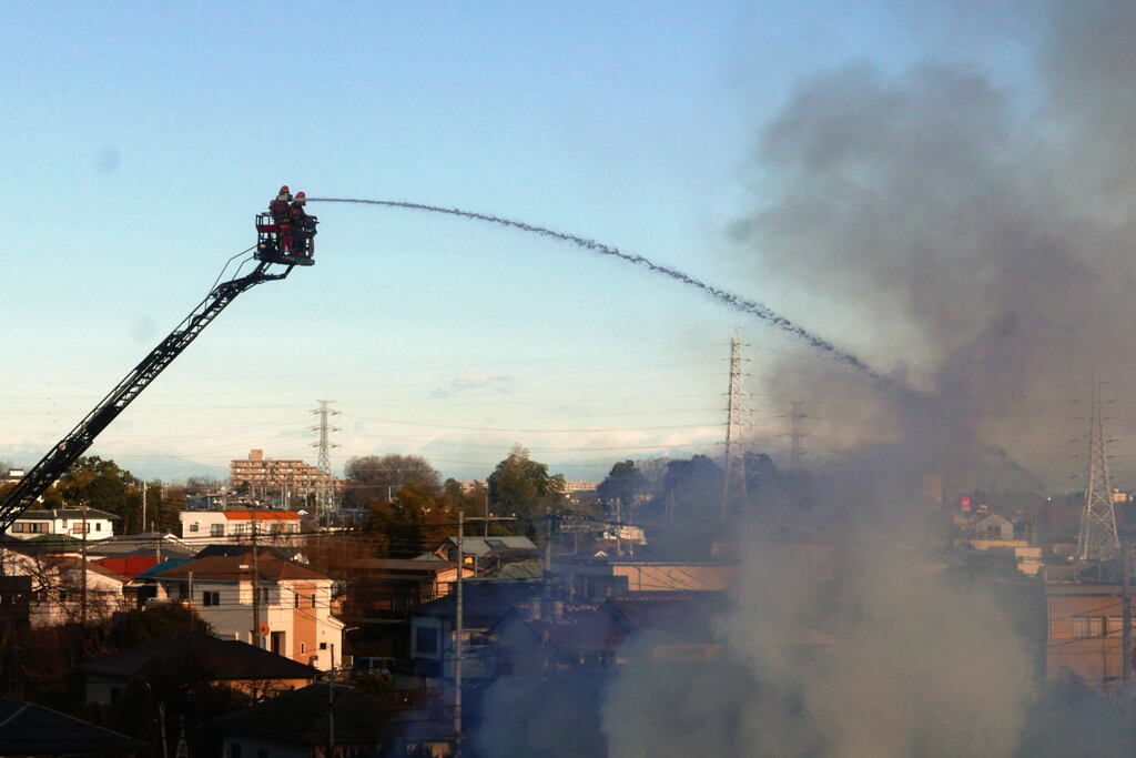 直ぐ近くが 火事 ―1