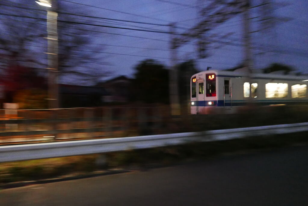 17時の私鉄電車 ー1