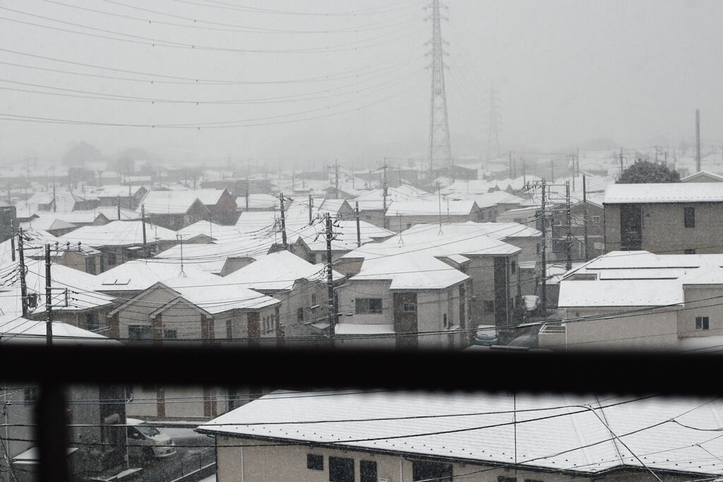  先 の  雪 日 —1