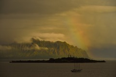 オアフ島は雨のち虹