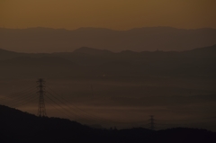 朝靄の稜線