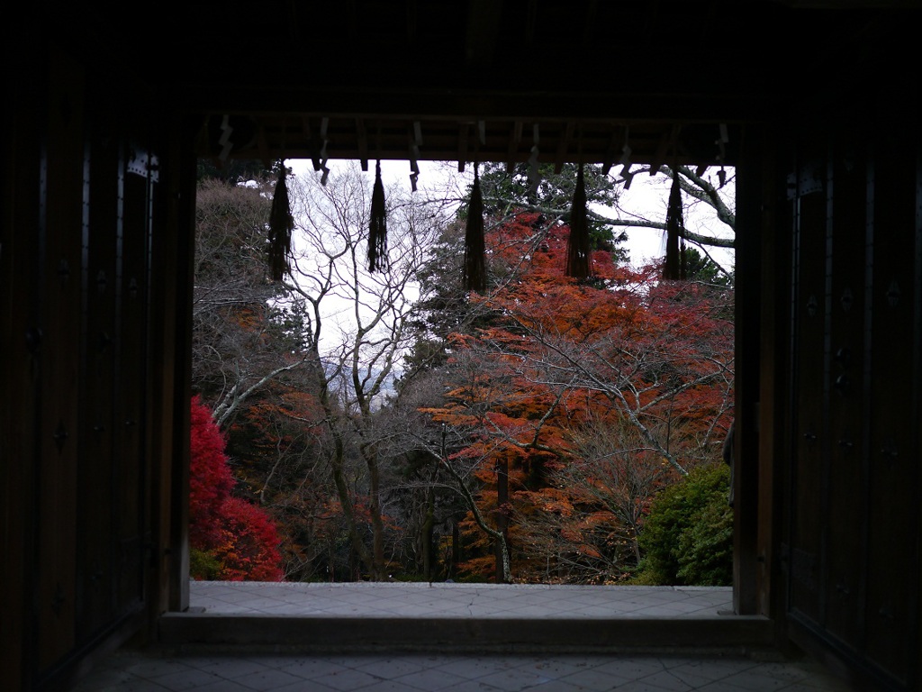 勅使門から...
